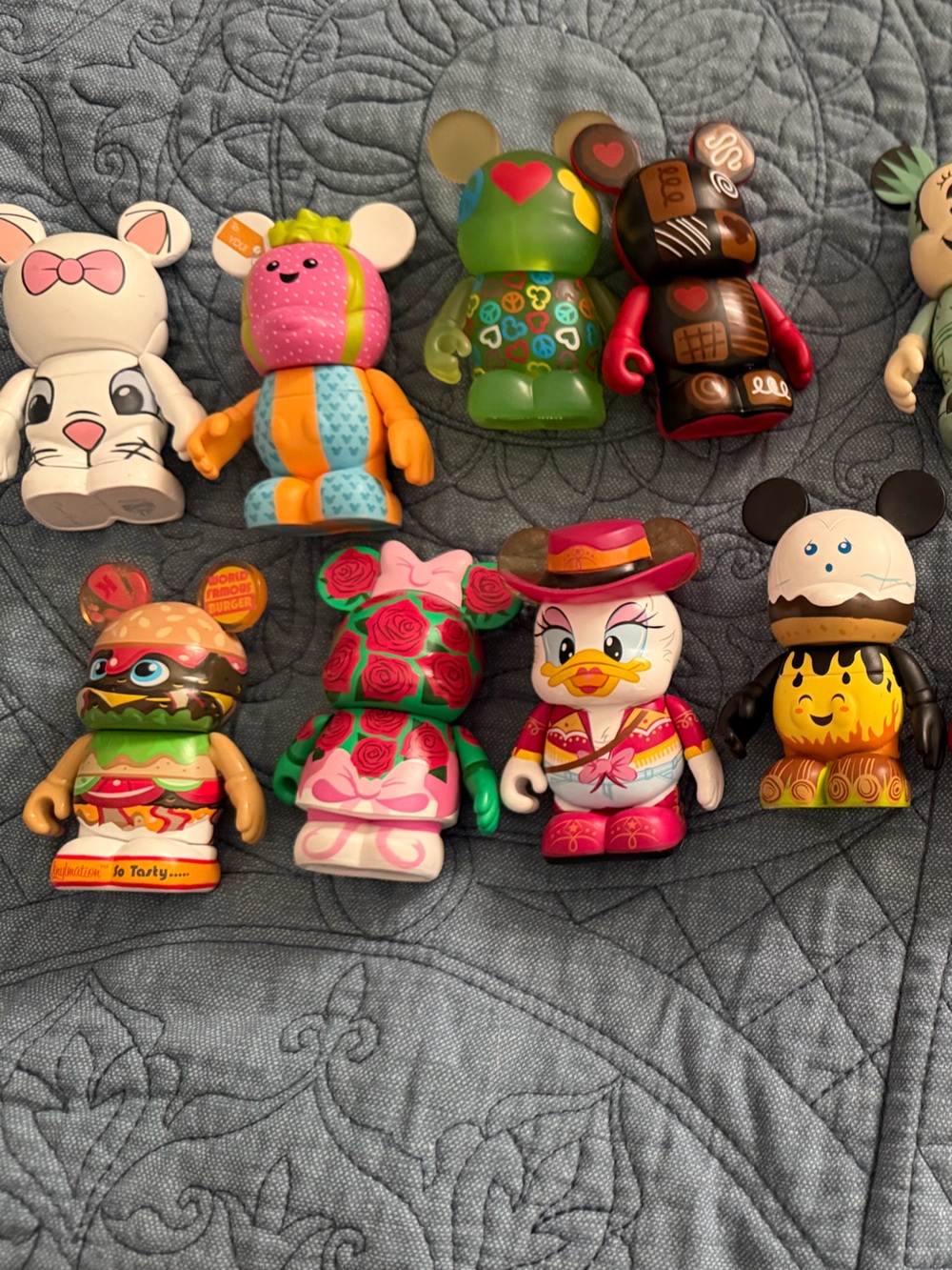 Disney vinylmation collectible figure bundle - lot of 14.